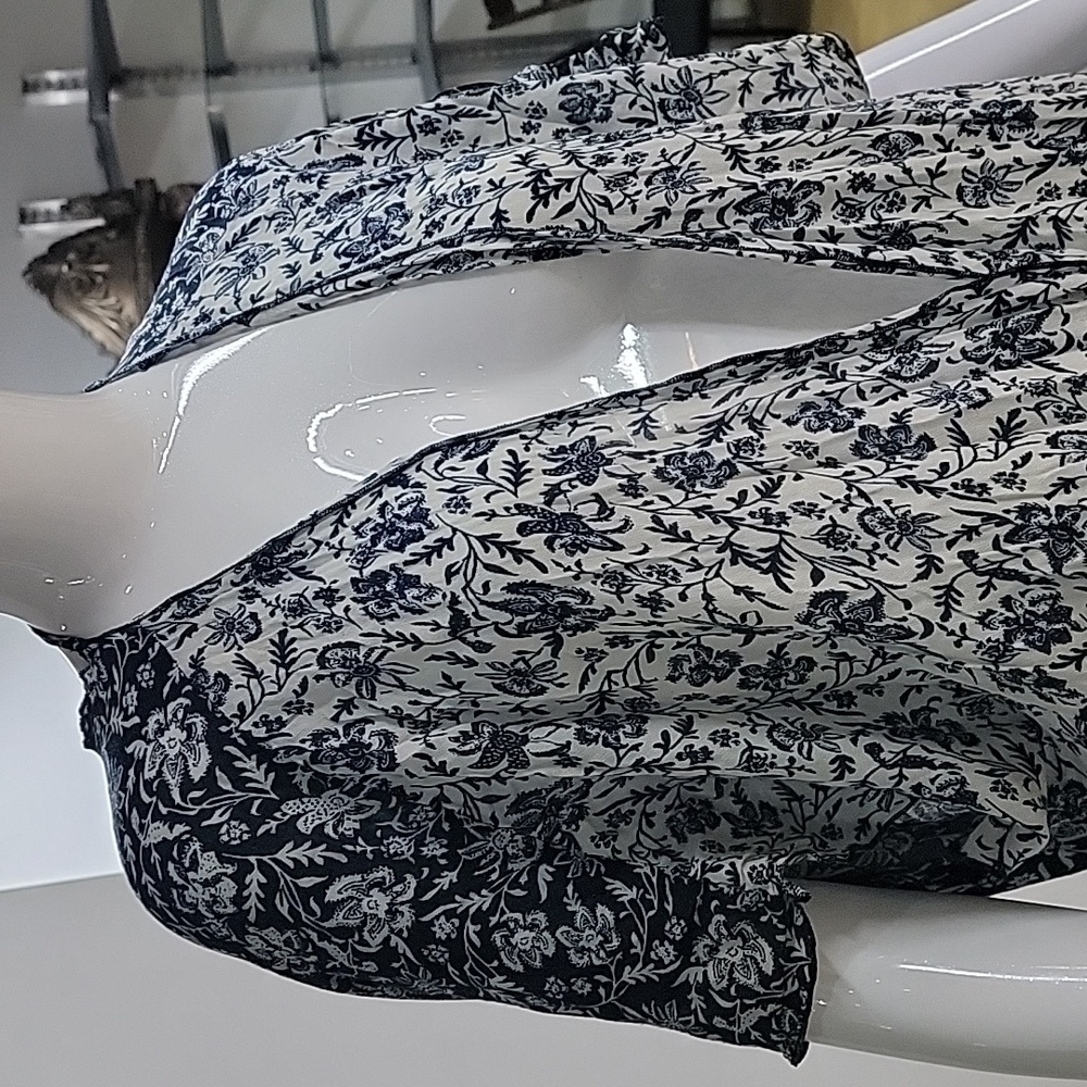 🩷 Democracy White & Blue Floral Kimono With Fringe at Hem Open Caridgan - Picture 2 of 10